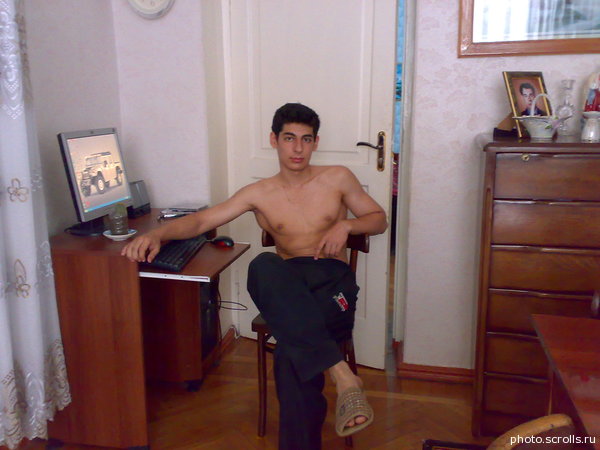 View prev photo