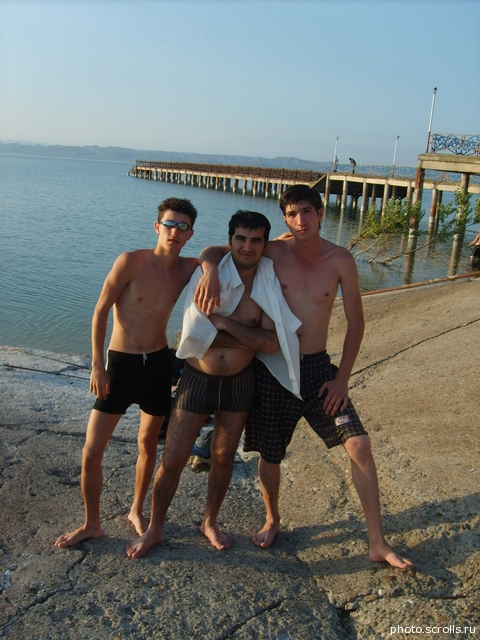 View prev photo