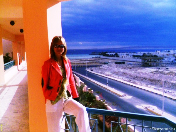 View prev photo