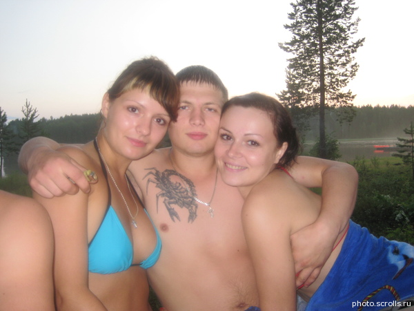 View prev photo