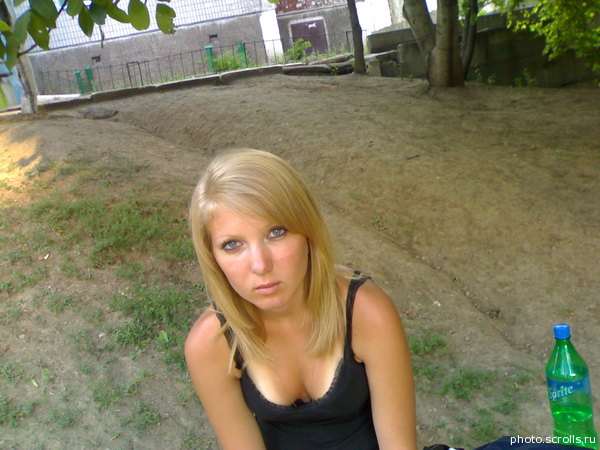 View prev photo