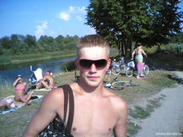 View prev photo