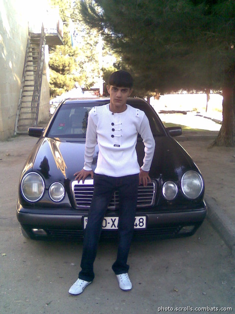 View prev photo