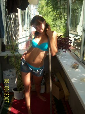 View prev photo