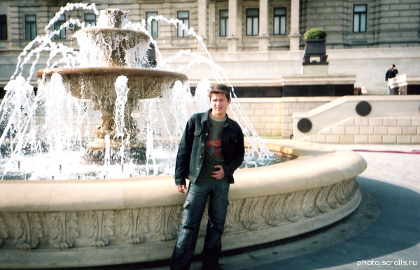 View prev photo