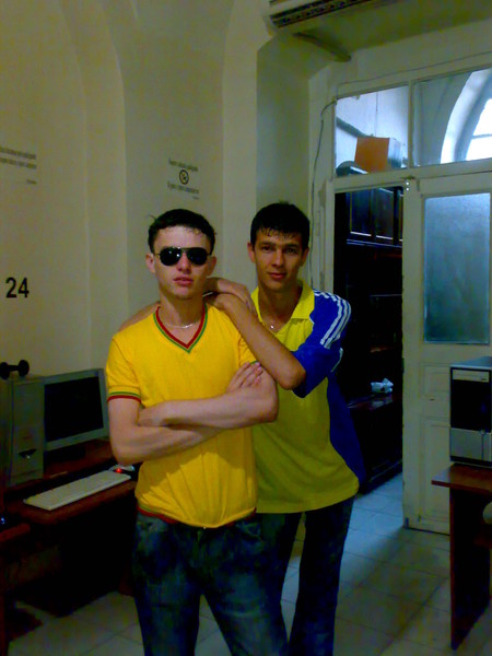 View prev photo
