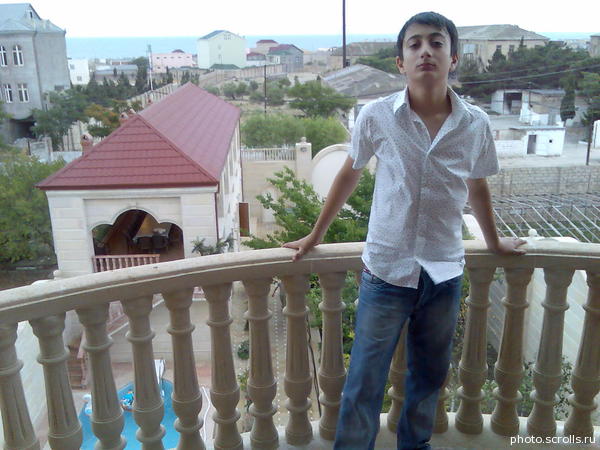 View prev photo