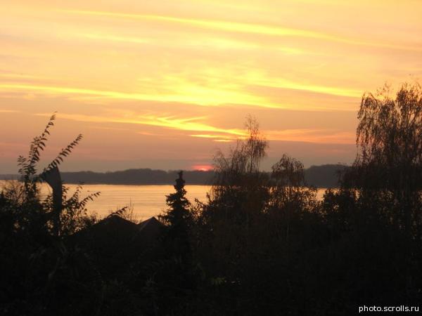 View prev photo