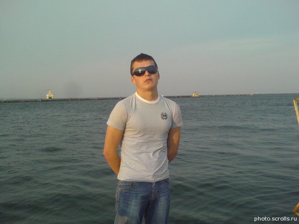 View prev photo