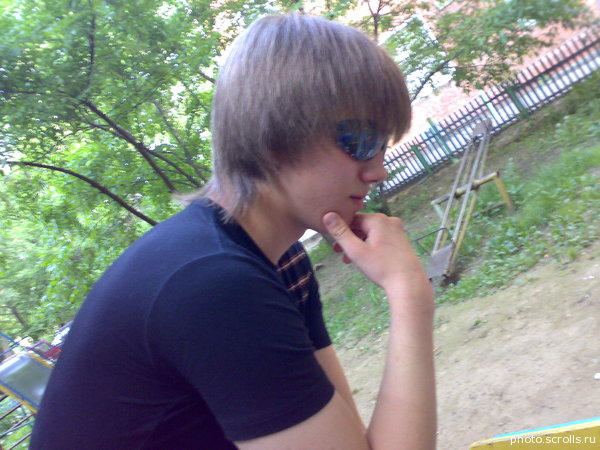 View prev photo