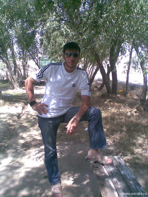 View prev photo