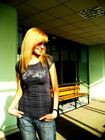 View prev photo