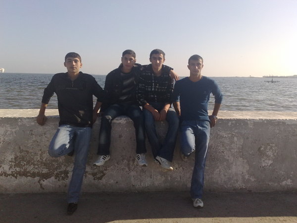 View prev photo