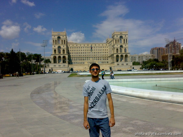 View prev photo