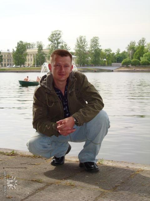 View prev photo