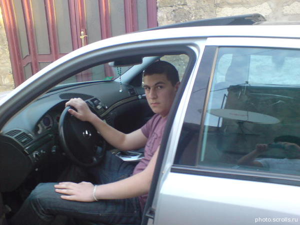 View prev photo