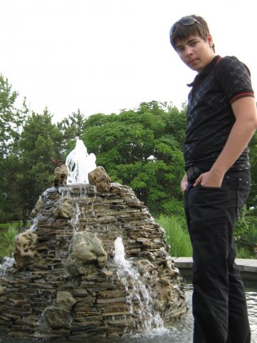 View prev photo