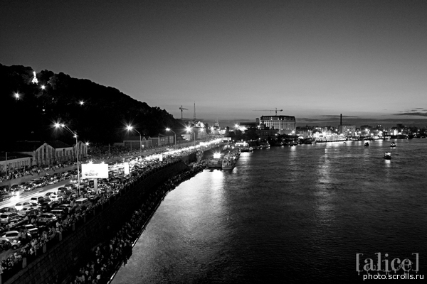 View next photo