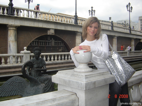 View prev photo