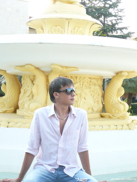 View prev photo