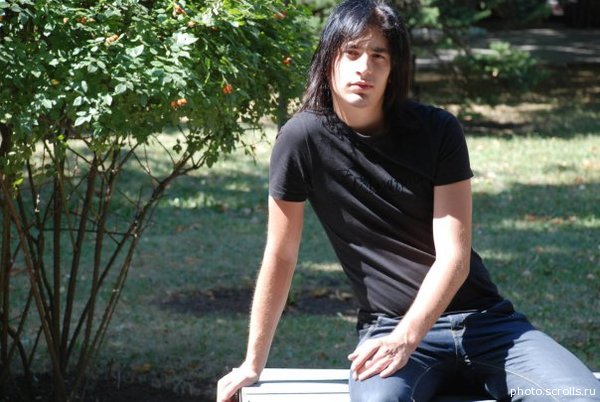View prev photo