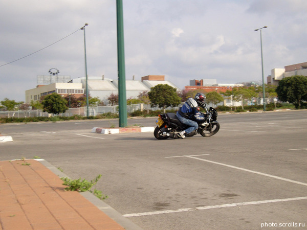 View prev photo