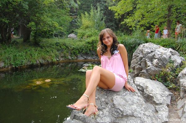 View prev photo