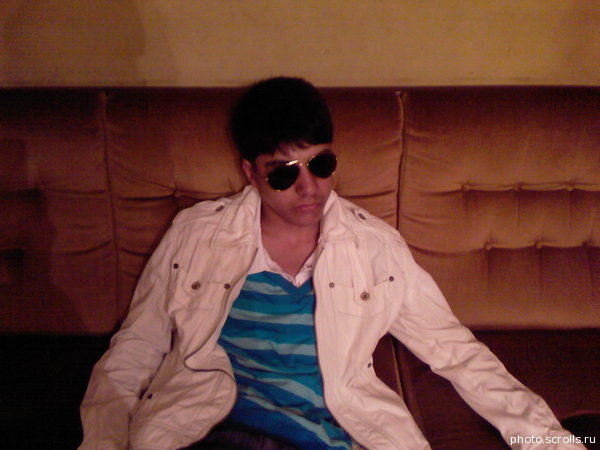 View prev photo
