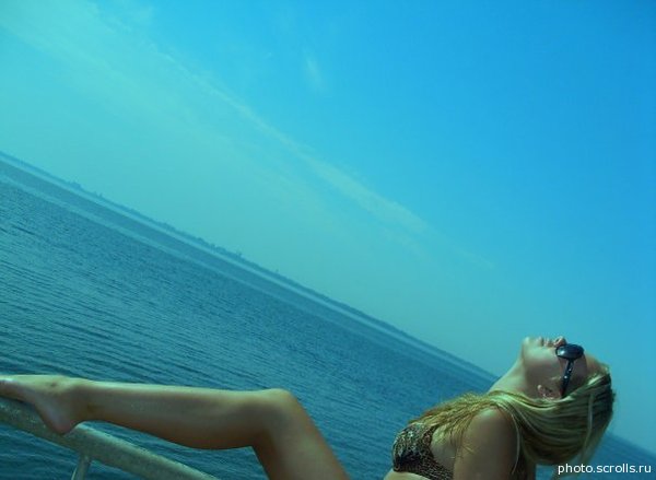 View prev photo