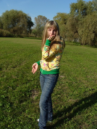 View prev photo