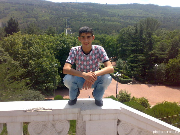View prev photo