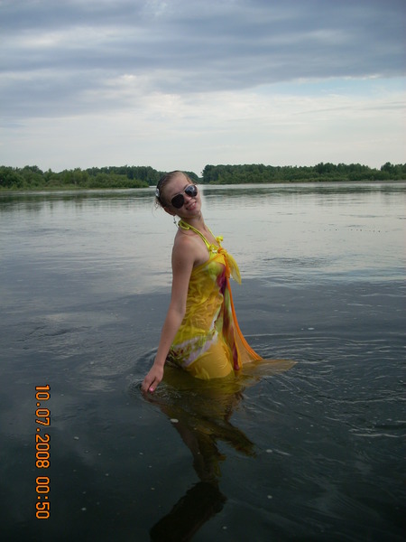 View prev photo