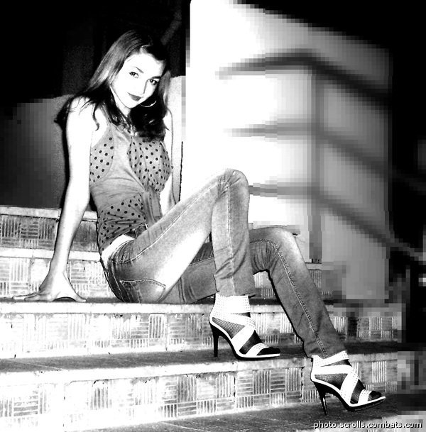 View prev photo