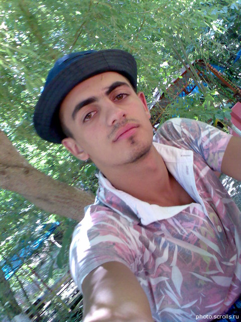 View prev photo