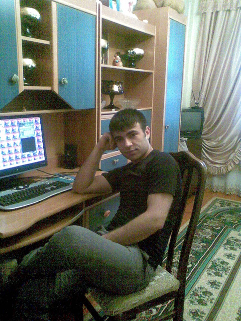 View prev photo