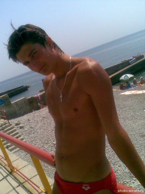 View prev photo