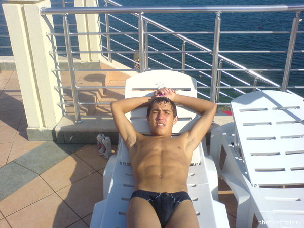 View prev photo
