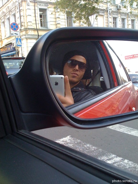 View prev photo