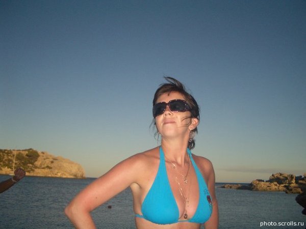 View prev photo
