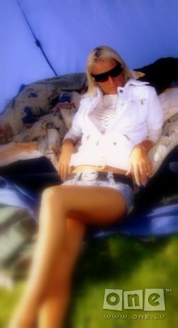 View prev photo