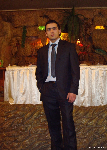 View prev photo