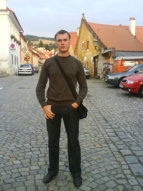 View prev photo