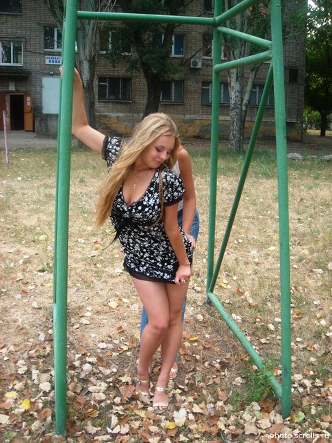 View prev photo