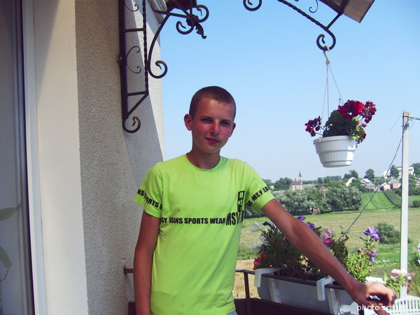 View prev photo