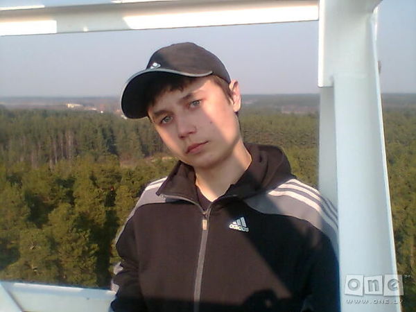 View prev photo