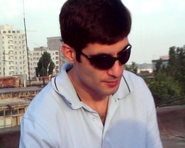 View prev photo