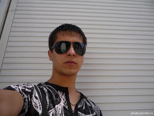 View prev photo
