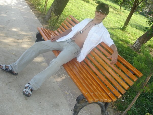 View prev photo