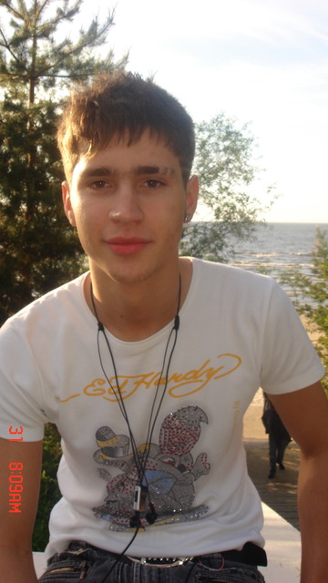 View prev photo