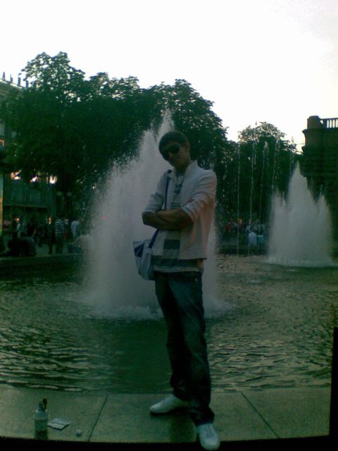 View prev photo